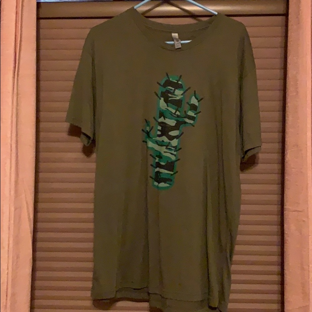 T shirt